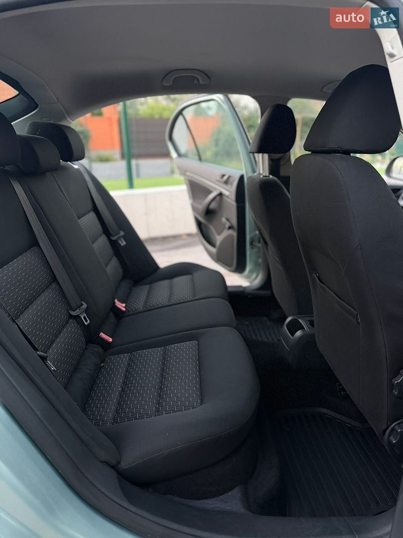 Skoda Octavia 2009 VIN TMBDA61Z492052084 фото оголошення 39 з 53
