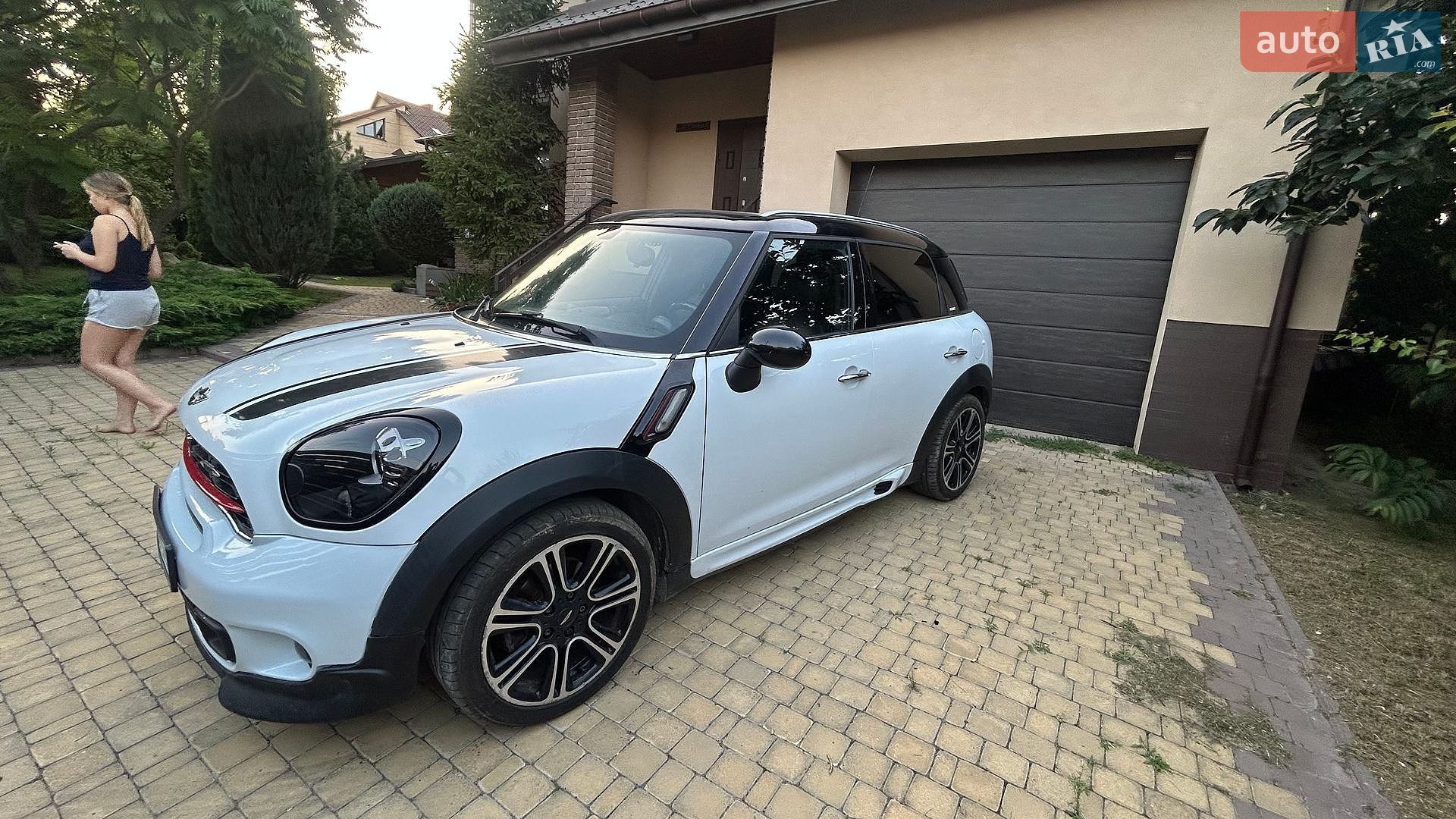 MINI Countryman 2011 VIN WMWZC51060WK68720 фото оголошення 5 з 19