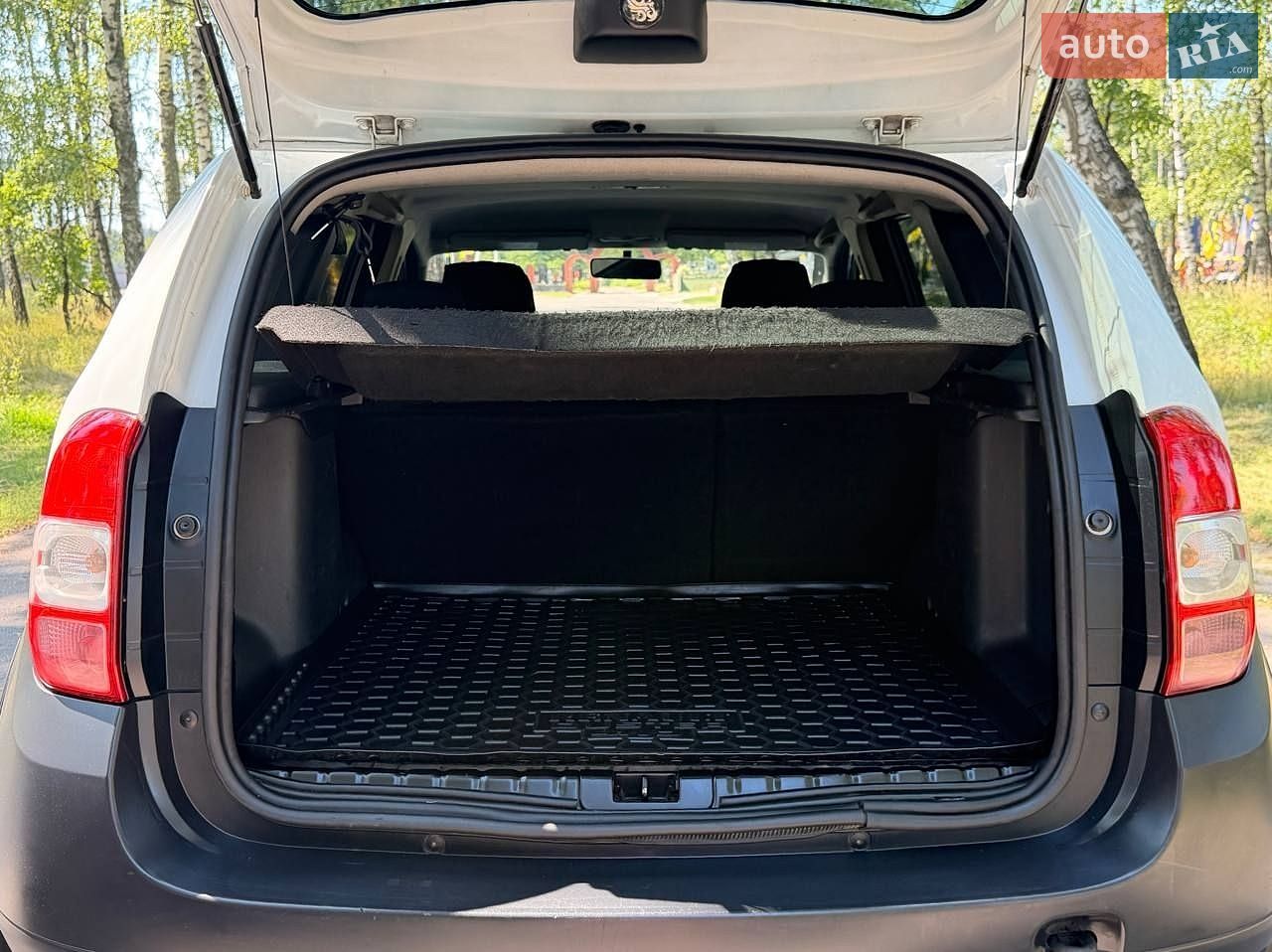 Renault Duster 2017 VIN VF1HSRADG57318391 фото оголошення 25 з 28