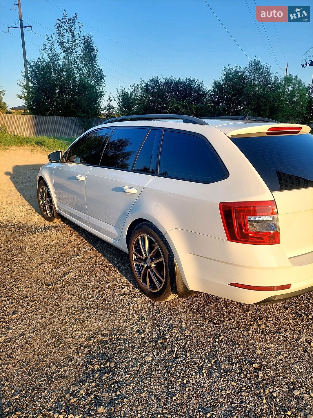 Skoda Octavia 2018 VIN TMBLG7NE9K0061968 фото оголошення 9 з 40