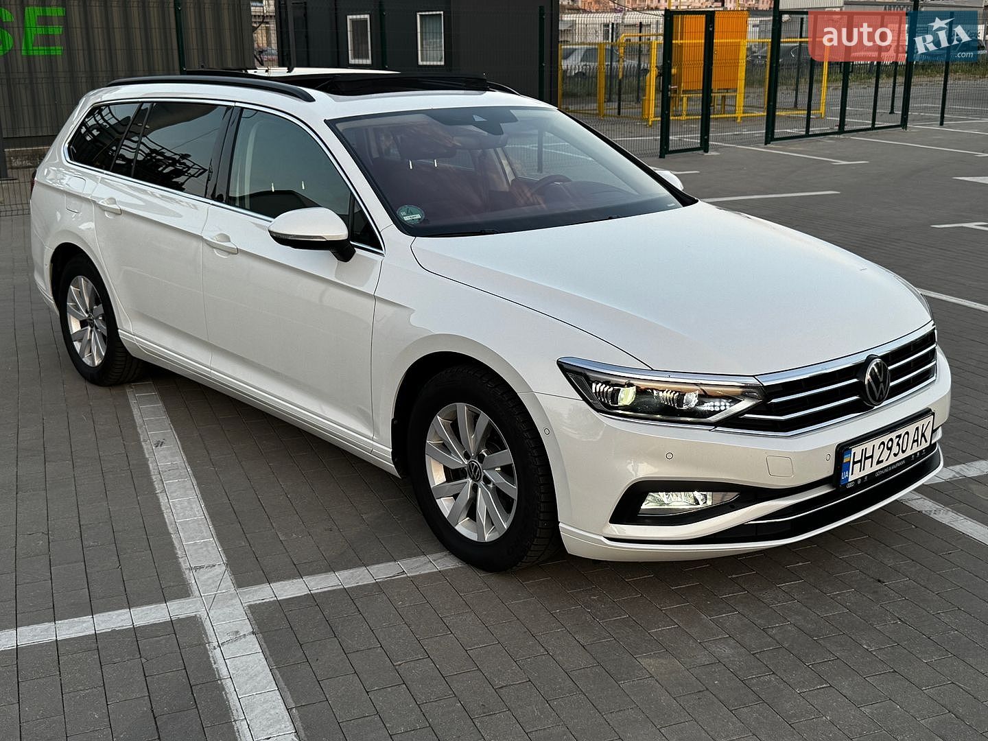 Volkswagen Passat 2022 VIN WVWZZZ3CZNE067464 фото оголошення 5 з 13