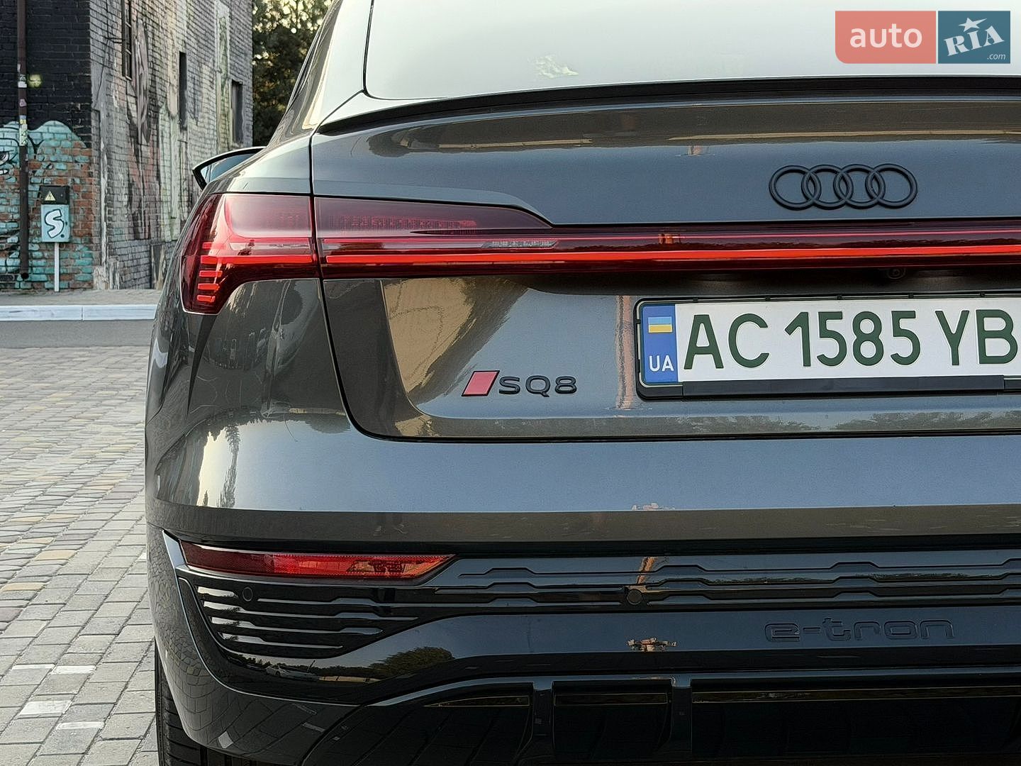 Audi Q8 Sportback e-tron 2023 VIN WAUZZZGE5RB023596 фото оголошення 9 з 111