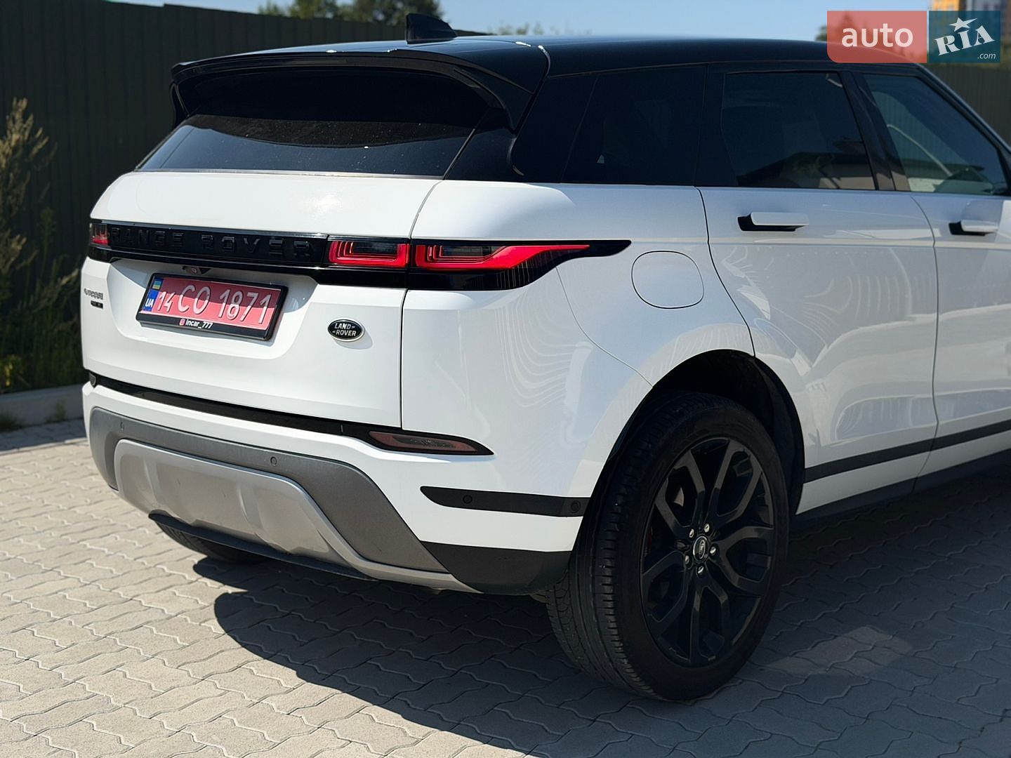 Land Rover Range Rover Evoque 2020 VIN SALZP2FX0LH076982 фото оголошення 4 з 16