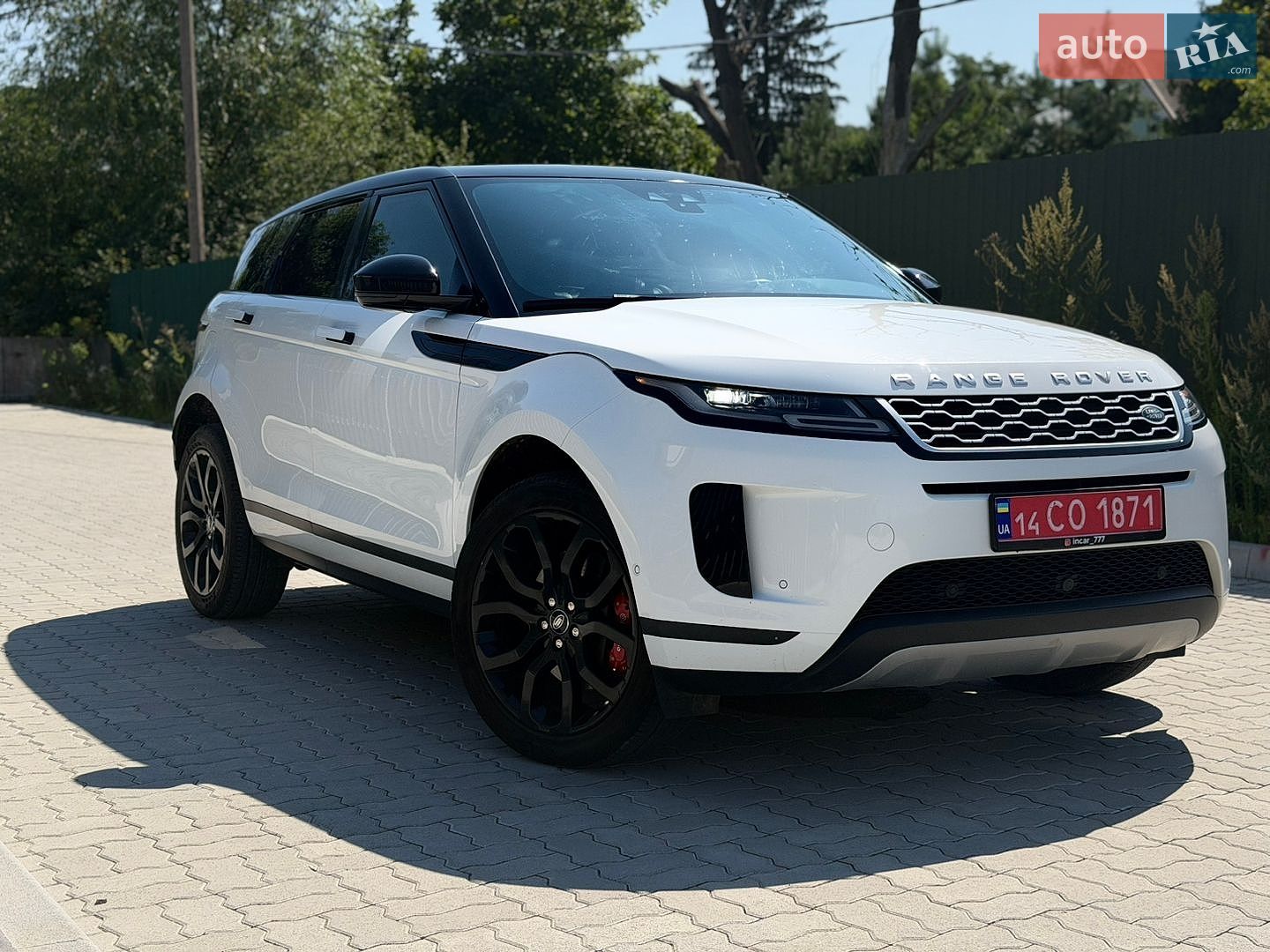Land Rover Range Rover Evoque 2020 VIN SALZP2FX0LH076982 фото оголошення 2 з 16