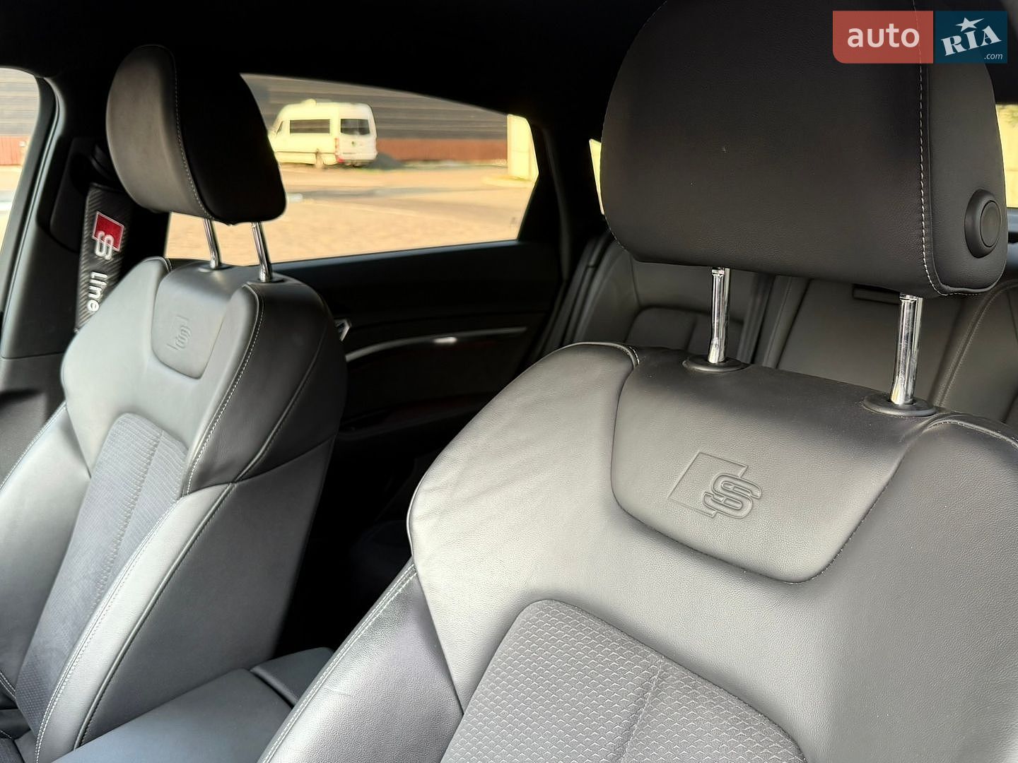Audi Q8 Sportback e-tron 2023 VIN WAUZZZGE5RB023596 фото оголошення 21 з 111