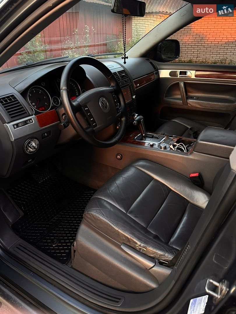 Volkswagen Touareg 2005 VIN WVGZZZ7LZ6D014216 фото оголошення 10 з 84