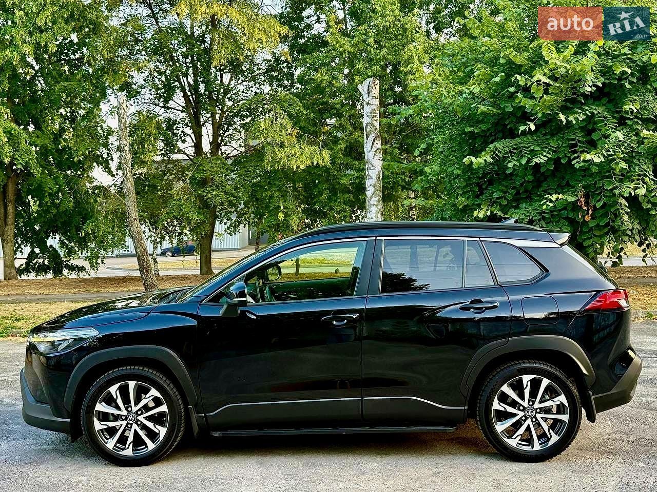 Toyota Corolla Cross 2022 VIN JTNABACB00J005884 фото оголошення 8 з 78