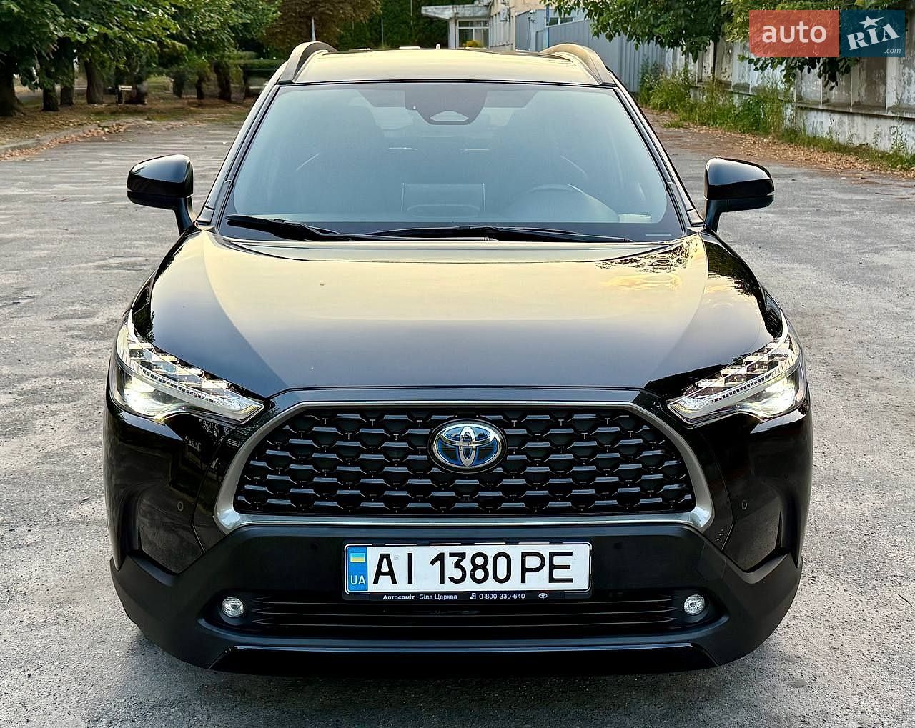Toyota Corolla Cross 2022 VIN JTNABACB00J005884 фото оголошення 2 з 78