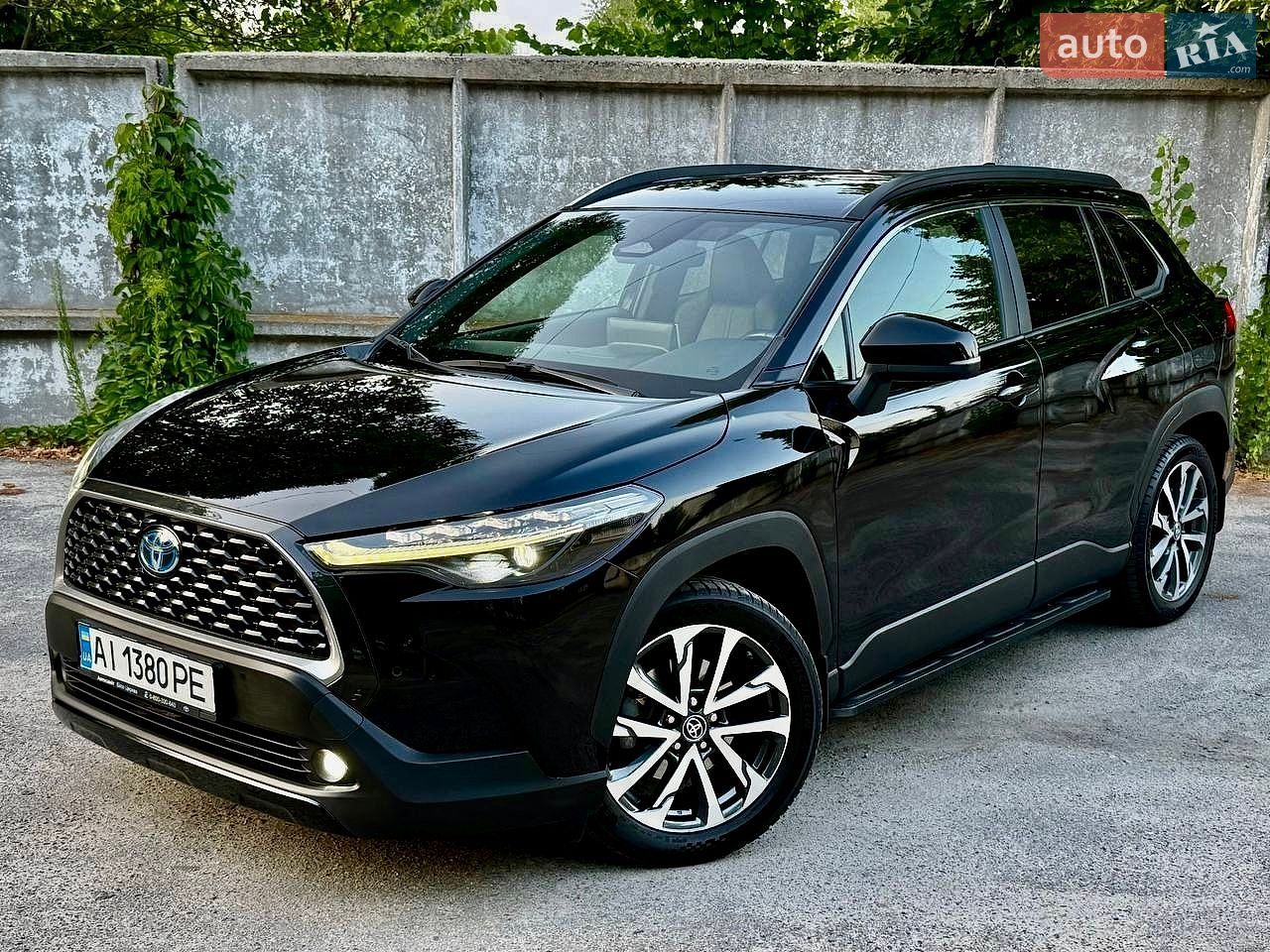 Toyota Corolla Cross 2022 VIN JTNABACB00J005884 фото оголошення 18 з 78