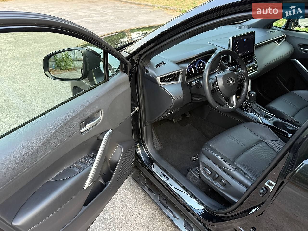 Toyota Corolla Cross 2022 VIN JTNABACB00J005884 фото оголошення 38 з 78