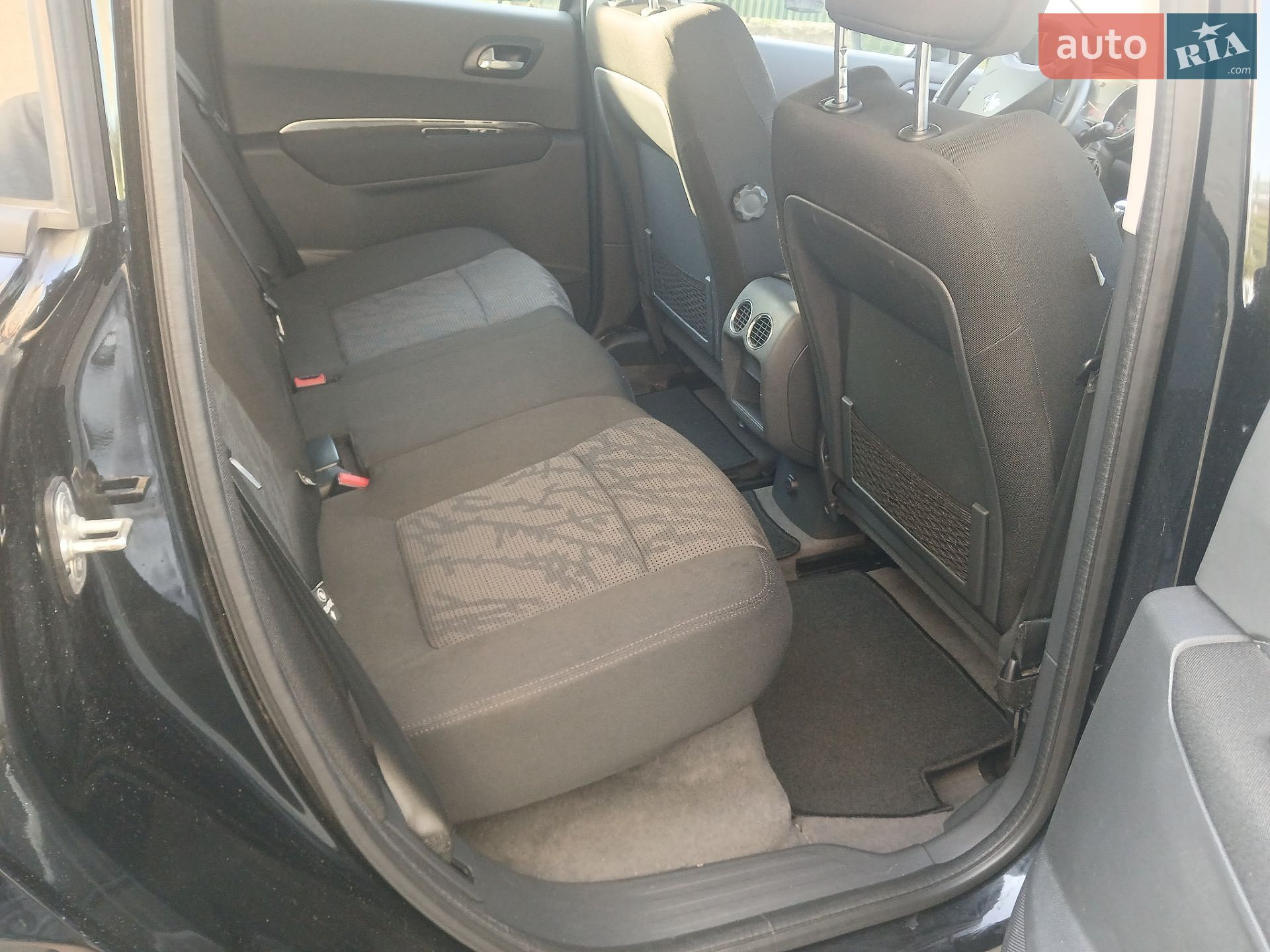Peugeot 3008 2011 VIN VF30URHHAAS278783 фото оголошення 12 з 18