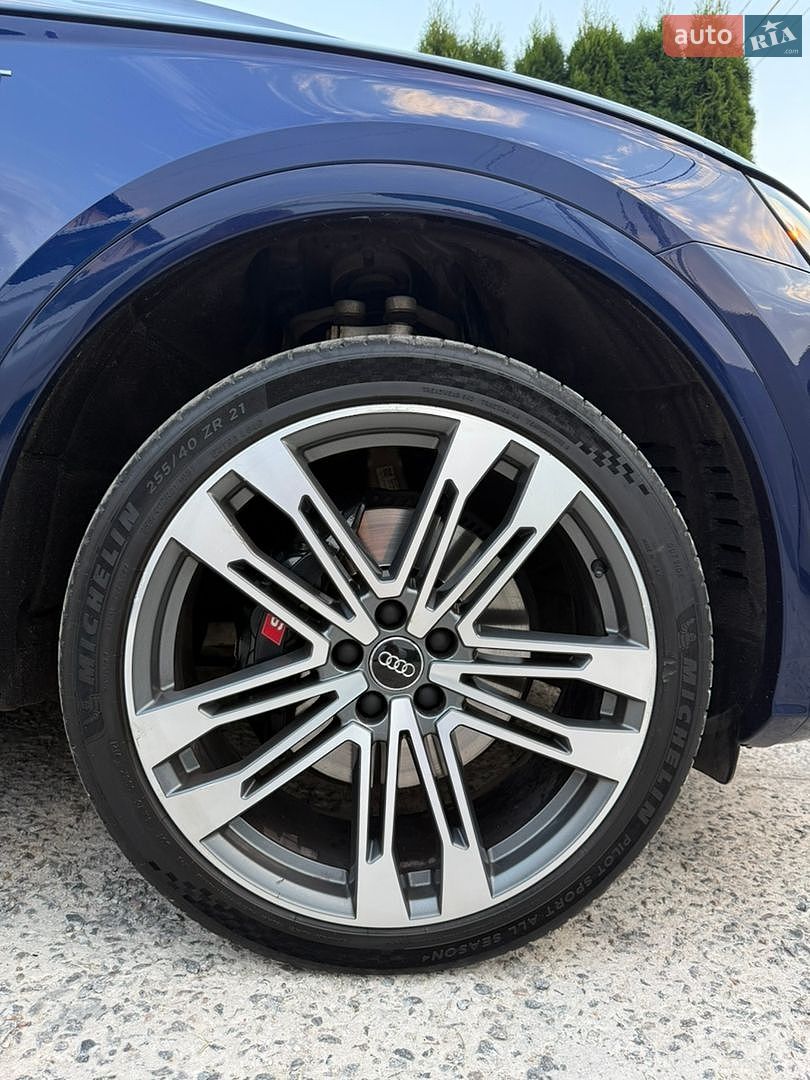 Audi SQ5 2018 VIN WA1A4AFY9J2155447 фото оголошення 13 з 36