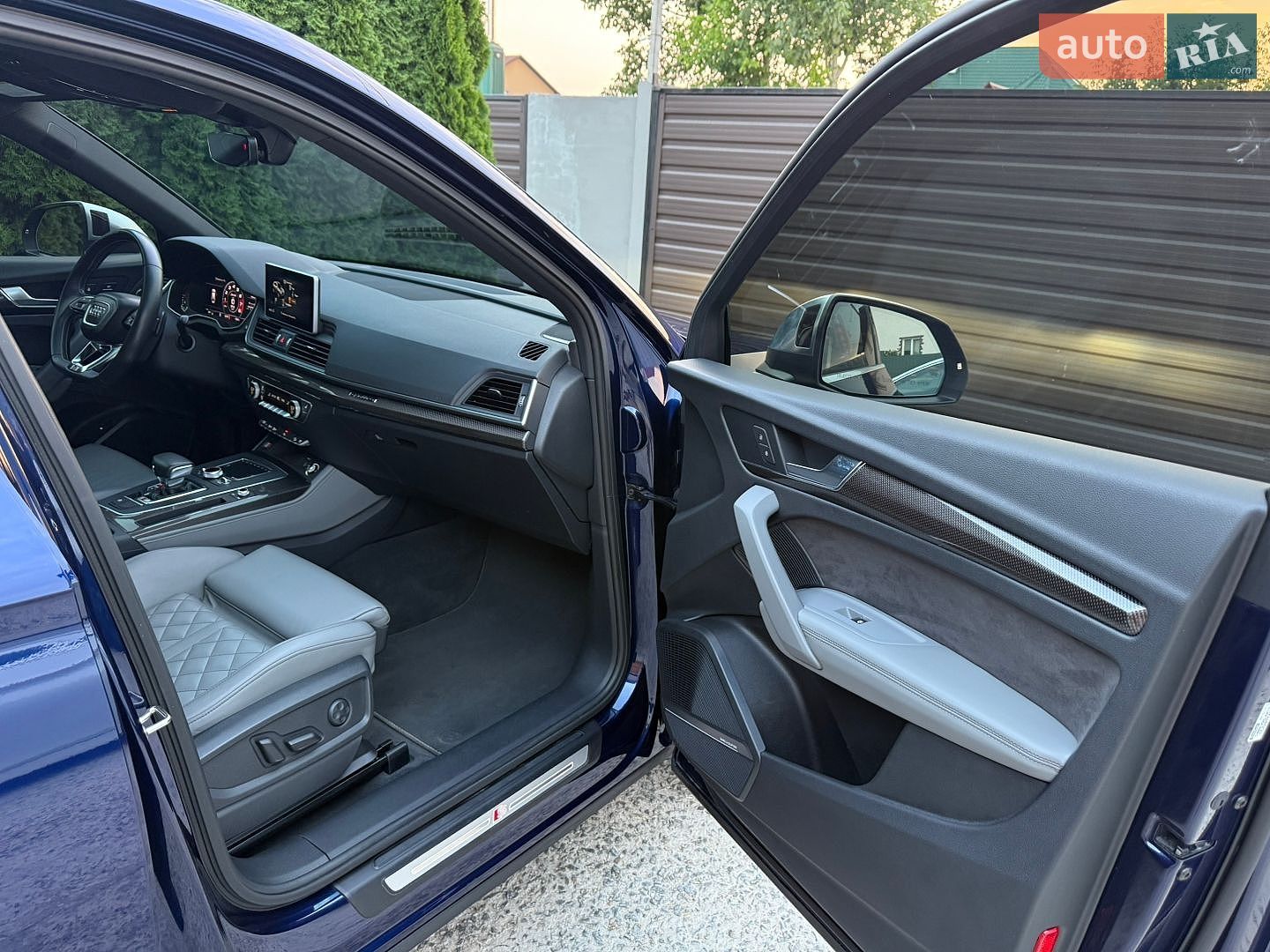 Audi SQ5 2018 VIN WA1A4AFY9J2155447 фото оголошення 29 з 36
