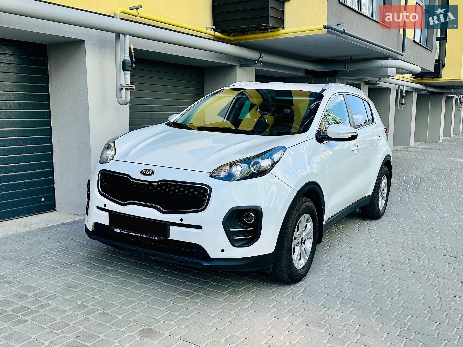 Kia Sportage 2017 VIN U5YPG815GHL380951 фото оголошення 10 з 29