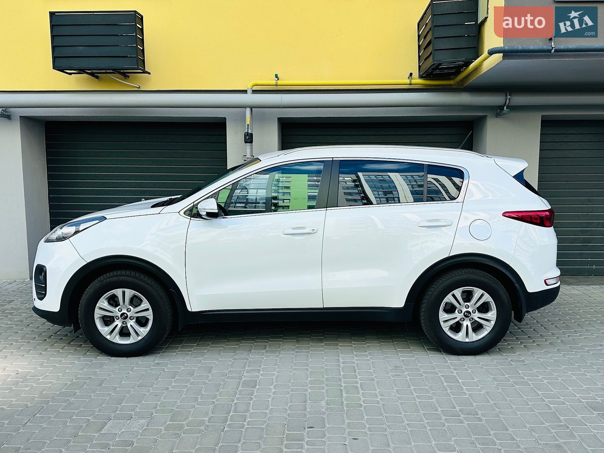 Kia Sportage 2017 VIN U5YPG815GHL380951 фото оголошення 29 з 76