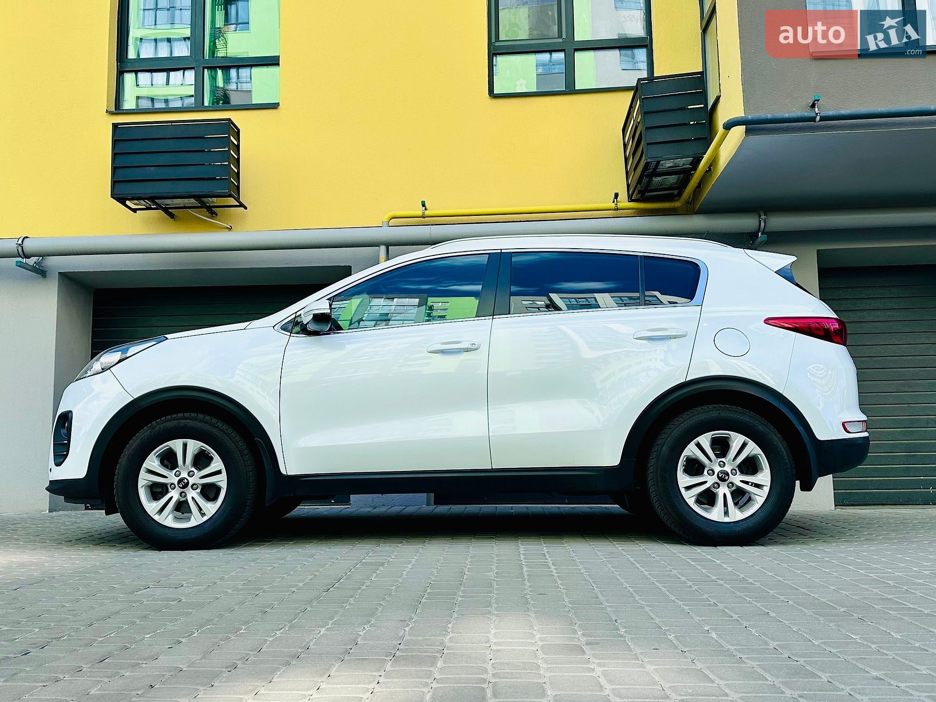 Kia Sportage 2017 VIN U5YPG815GHL380951 фото оголошення 8 з 29