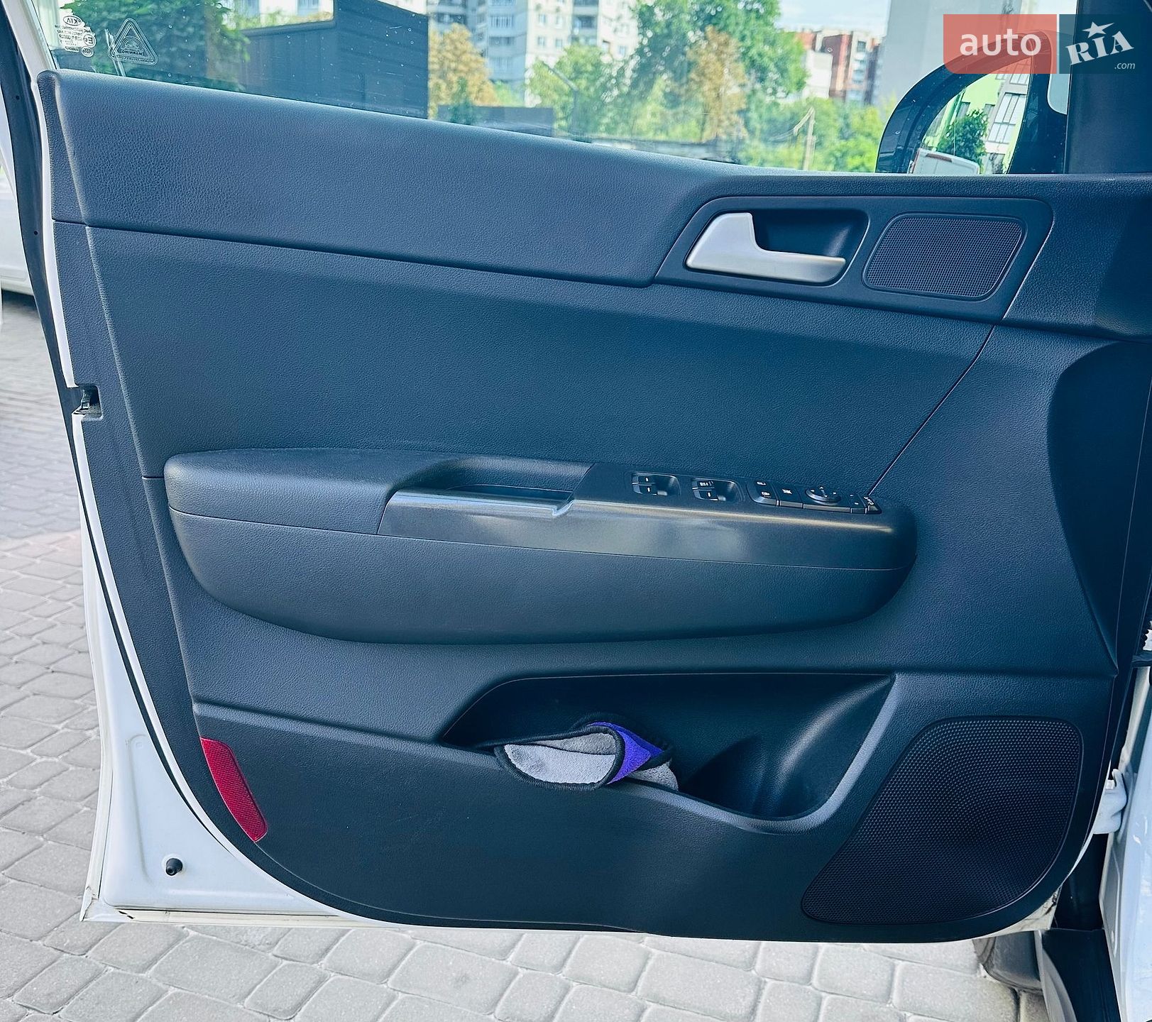 Kia Sportage 2017 VIN U5YPG815GHL380951 фото оголошення 45 з 76