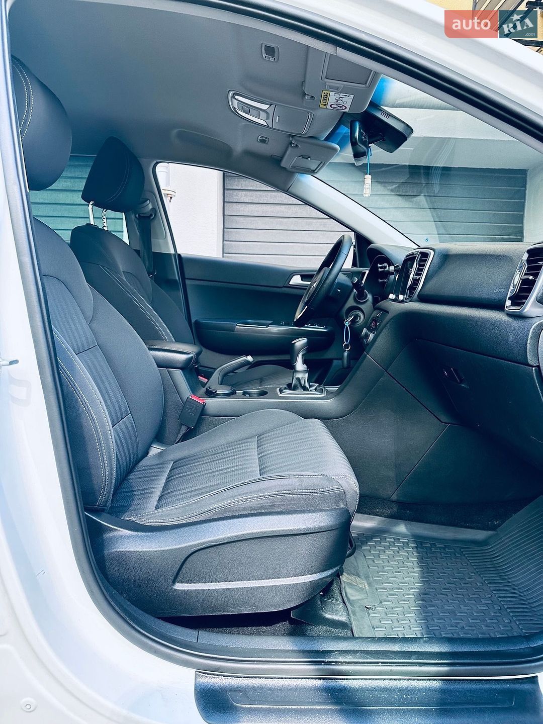 Kia Sportage 2017 VIN U5YPG815GHL380951 фото оголошення 13 з 29
