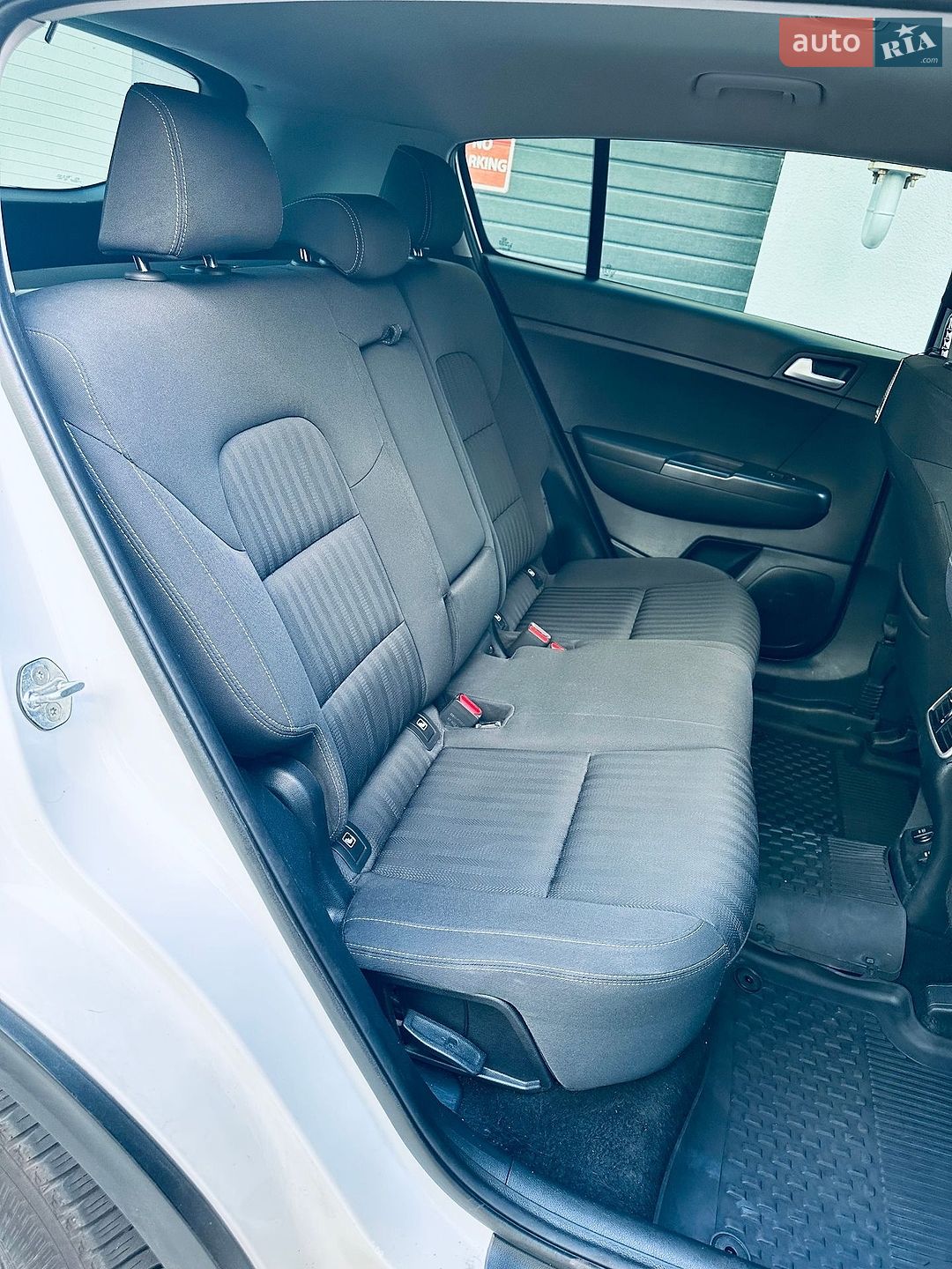 Kia Sportage 2017 VIN U5YPG815GHL380951 фото оголошення 67 з 76
