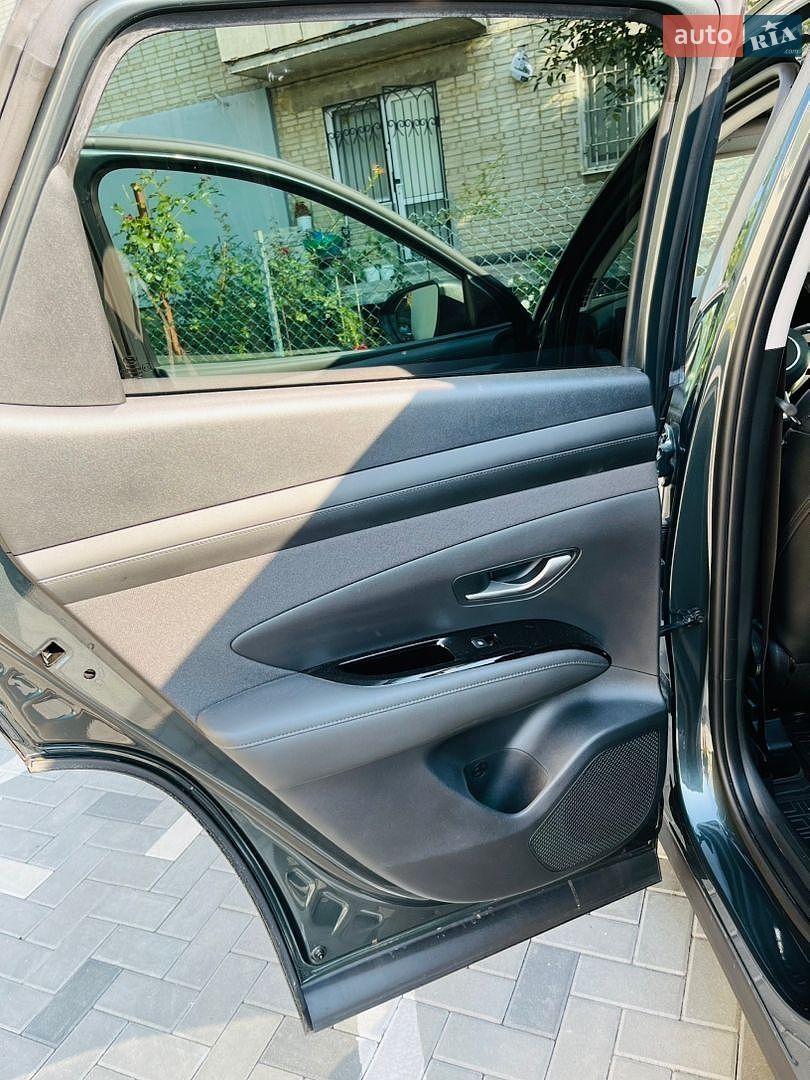 Hyundai Tucson 2025 VIN TMAJB81DBSJ629886 фото оголошення 20 з 24
