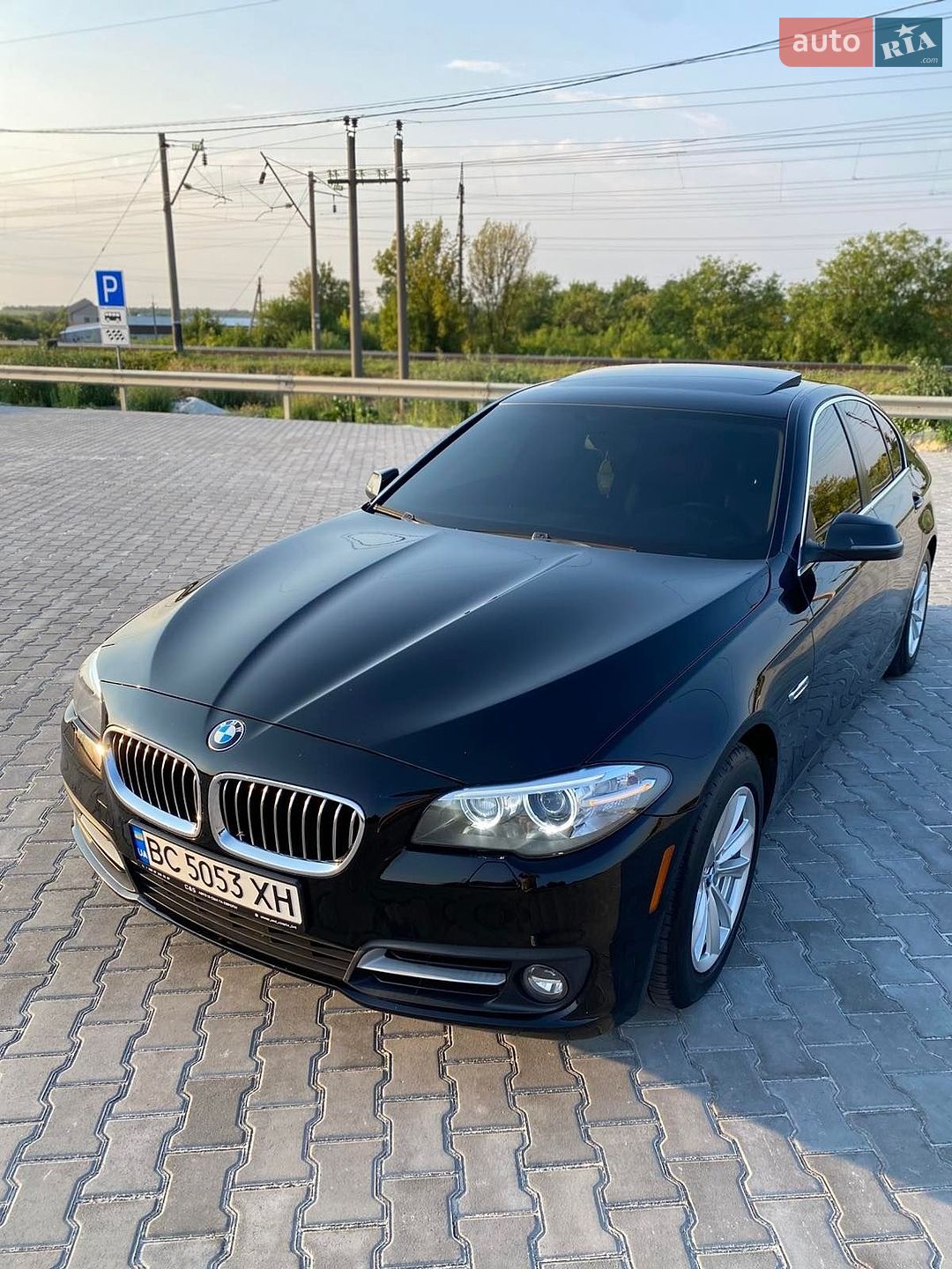 BMW 5 Series 2015 VIN WBA5A5C54GD529846 фото оголошення 6 з 40
