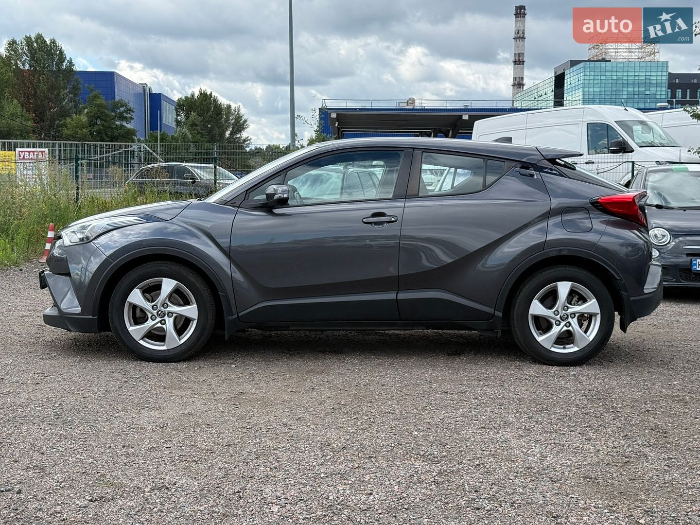 Toyota C-HR 2018 VIN NMTKZ3BX60R201049 фото оголошення 3 з 30