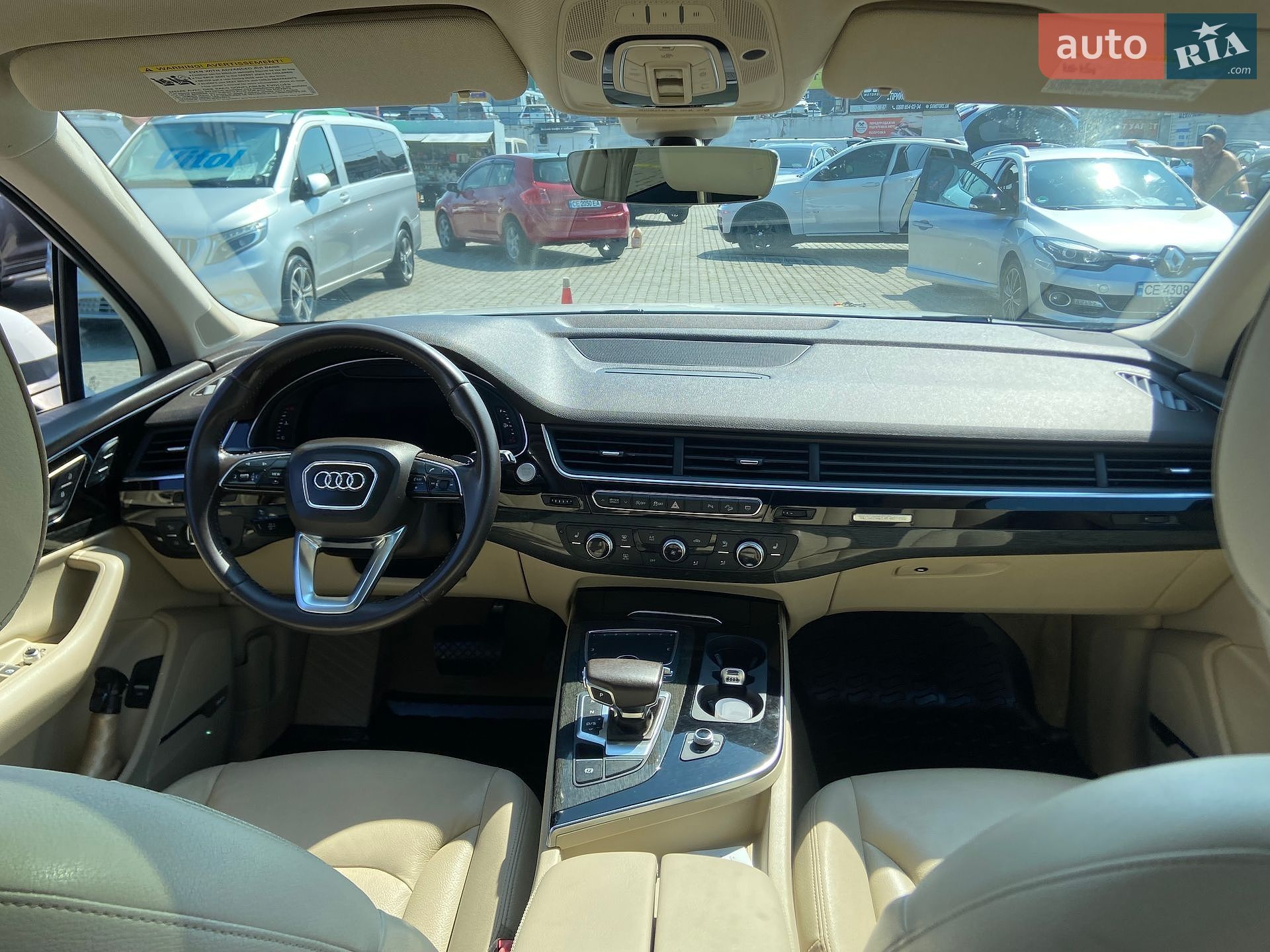 Audi Q7 2019 VIN WA1LAAF77KD012818 фото оголошення 7 з 44