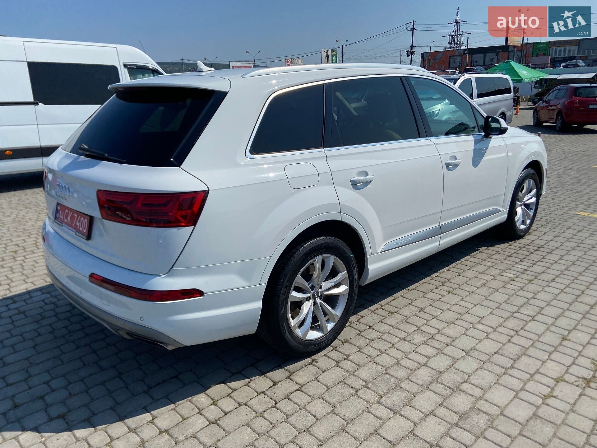 Audi Q7 2019 VIN WA1LAAF77KD012818 фото оголошення 23 з 44