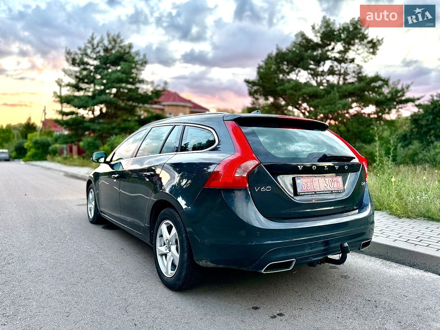 Volvo V60 2015 VIN YV1FWA88DG1289605 фото оголошення 7 з 27