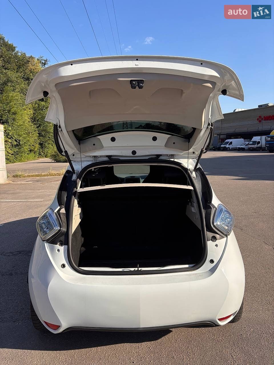 Renault Zoe 2018 VIN VF1AG000662095384 фото оголошення 6 з 28