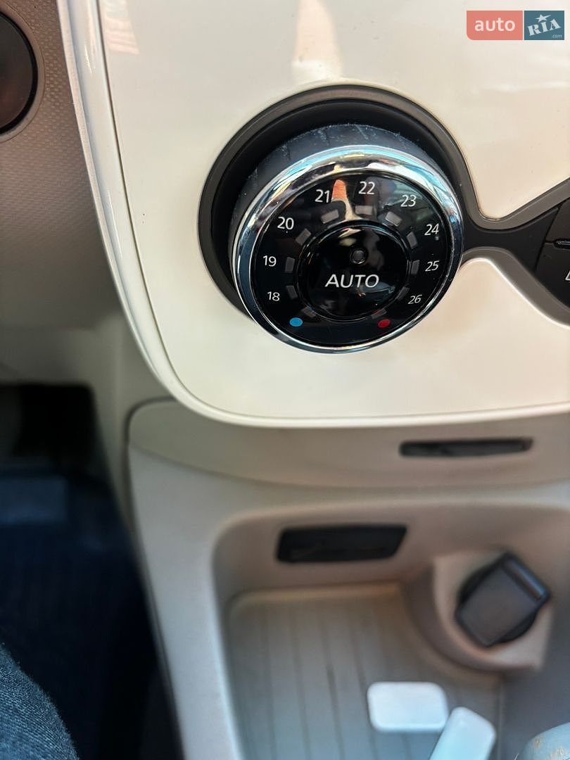 Renault Zoe 2018 VIN VF1AG000662095384 фото оголошення 23 з 28