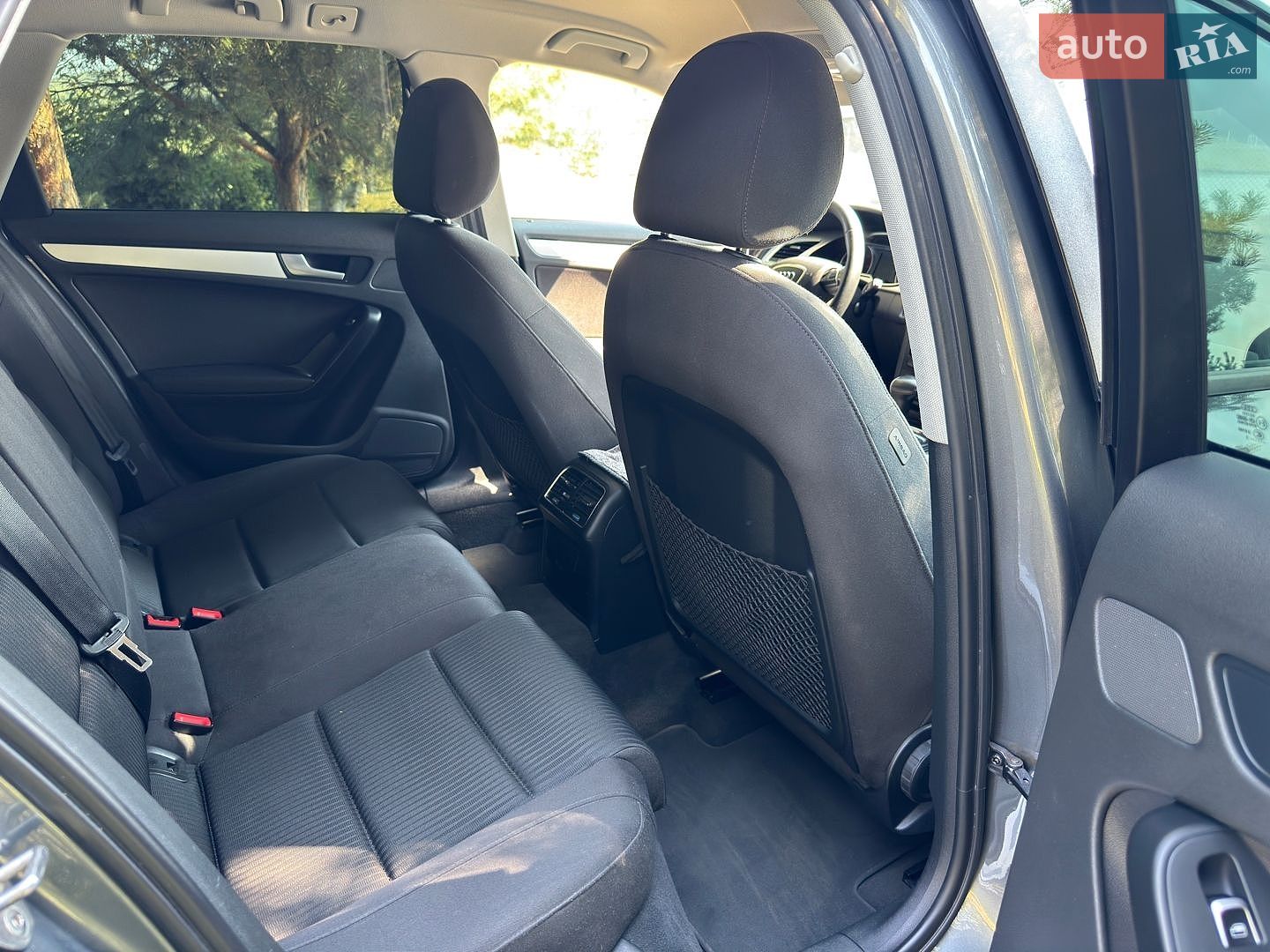 Audi A4 2015 VIN WAUZZZ8K9FA102078 фото оголошення 22 з 26