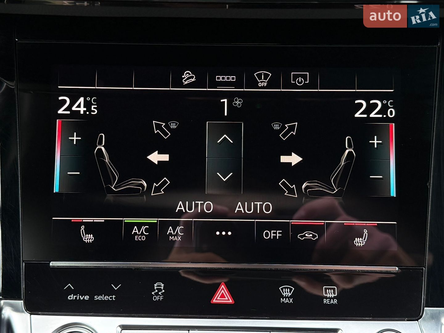 Audi e-tron 2020 VIN WAUZZZGEXMB004759 фото оголошення 140 з 154