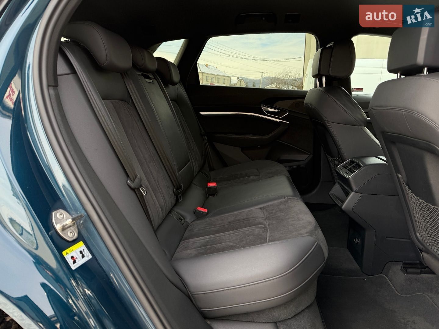 Audi e-tron 2020 VIN WAUZZZGEXMB004759 фото оголошення 150 з 154