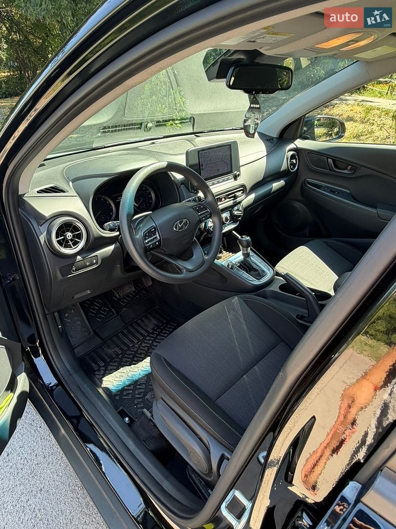 Hyundai Kona 2021 VIN KM8K6CAB3NU831030 фото оголошення 10 з 23