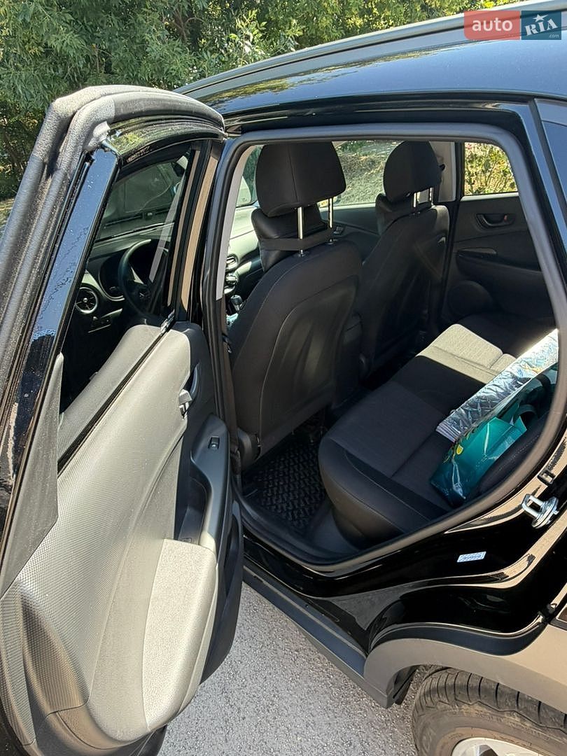 Hyundai Kona 2021 VIN KM8K6CAB3NU831030 фото оголошення 15 з 23