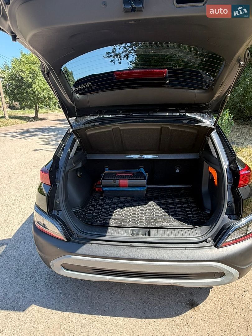 Hyundai Kona 2021 VIN KM8K6CAB3NU831030 фото оголошення 19 з 23