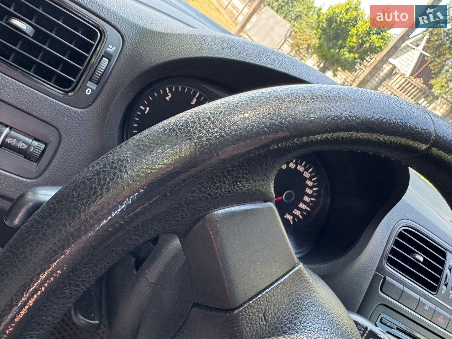 Volkswagen Polo 2011 VIN WVWZZZ6RZCY507713 фото оголошення 17 з 31