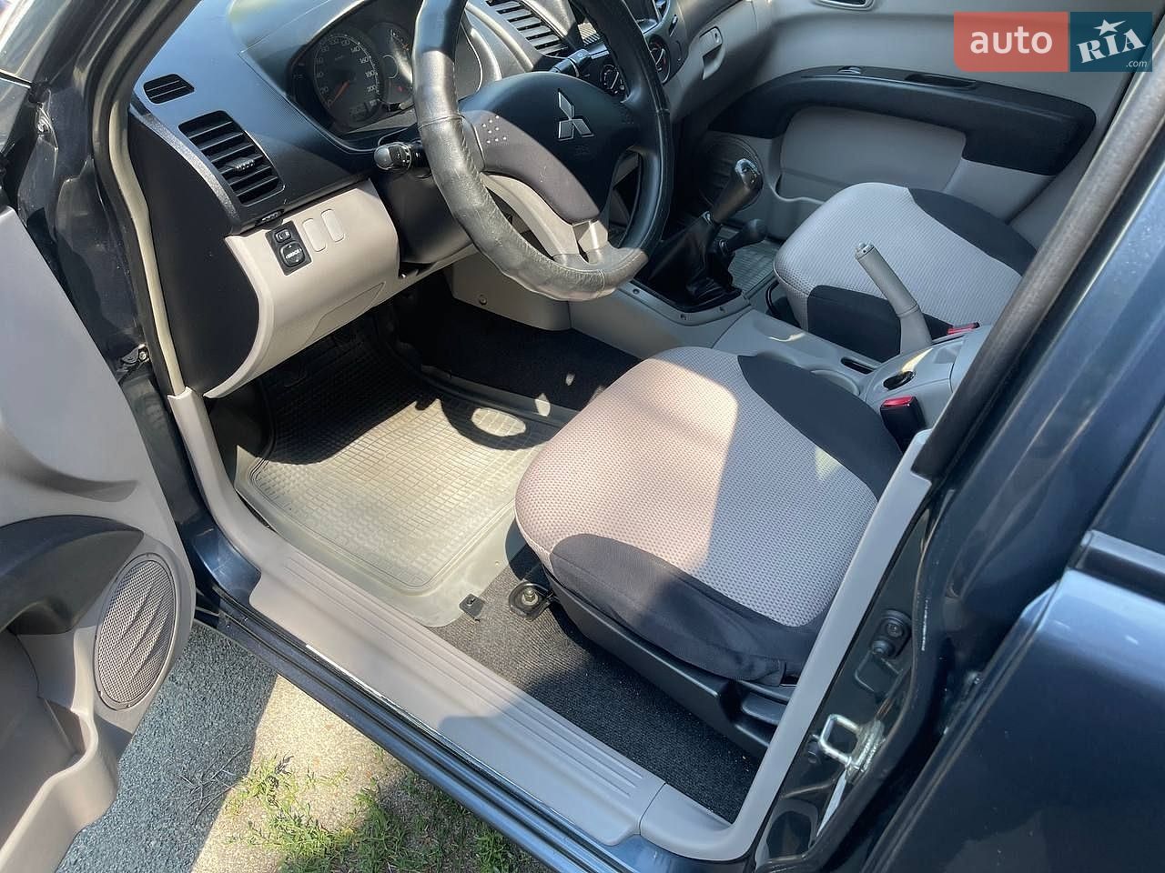 Mitsubishi L 200 2007 VIN MMBJNKB407D073165 фото оголошення 12 з 18