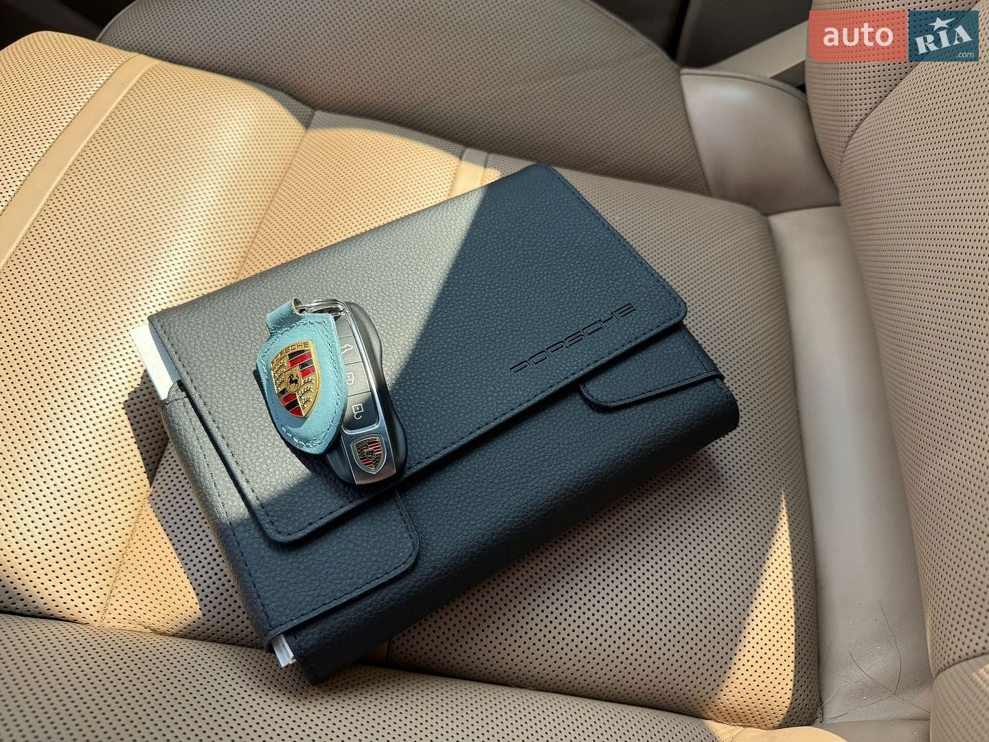 Porsche Cayenne 2018 VIN WP1AB2AY0KDA60854 фото оголошення 18 з 32