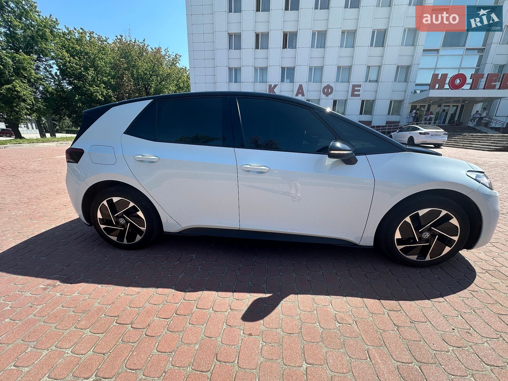 Volkswagen ID.3 2022 VIN LSVFA6E99N2026929 фото оголошення 4 з 9