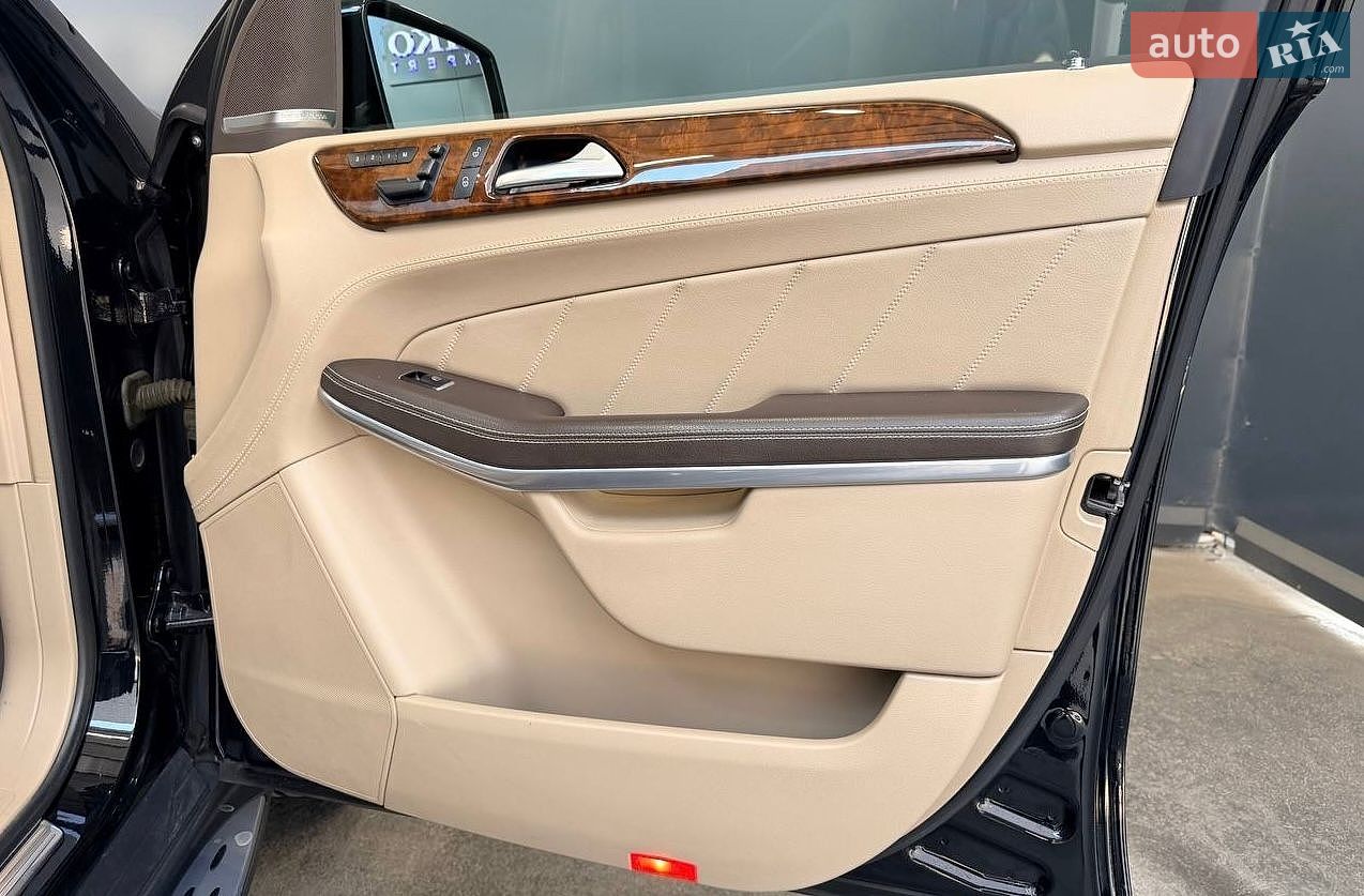 Mercedes-Benz GL-Class 2013 VIN WDC1668731A206305 фото оголошення 34 з 36