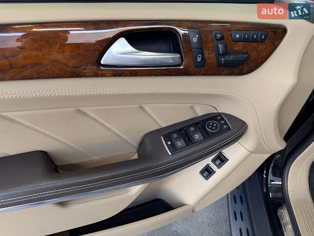 Mercedes-Benz GL-Class 2013 VIN WDC1668731A206305 фото оголошення 33 з 36