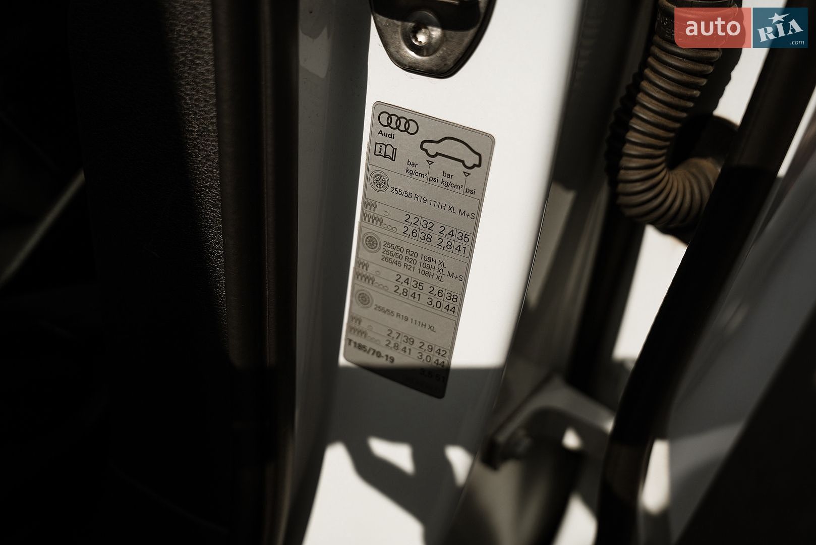 Audi e-tron 2020 VIN WAUZZZGE4LB037271 фото оголошення 54 з 99