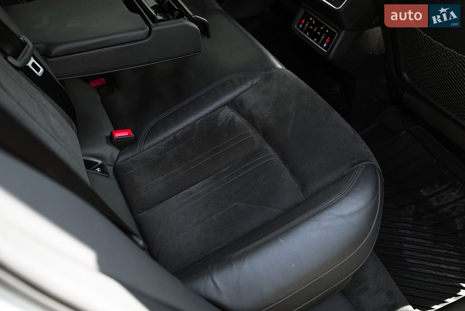 Audi e-tron 2020 VIN WAUZZZGE4LB037271 фото оголошення 88 з 99