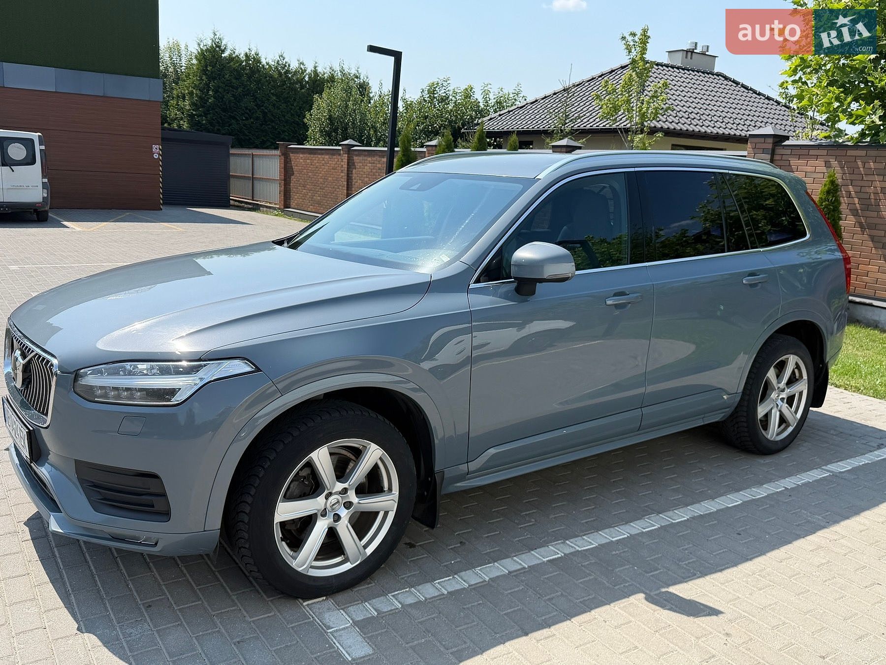 Volvo Xc90 2019 VIN YV1LCK2UCL1553866 фото оголошення 3 з 18