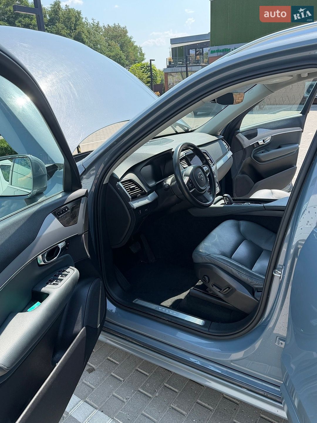 Volvo Xc90 2019 VIN YV1LCK2UCL1553866 фото оголошення 10 з 18