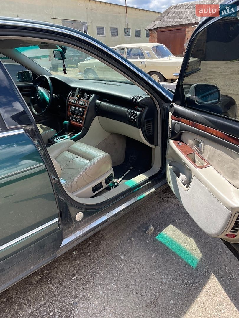 Audi S8 1999 VIN WAUGM34DXXN000731 фото оголошення 10 з 10