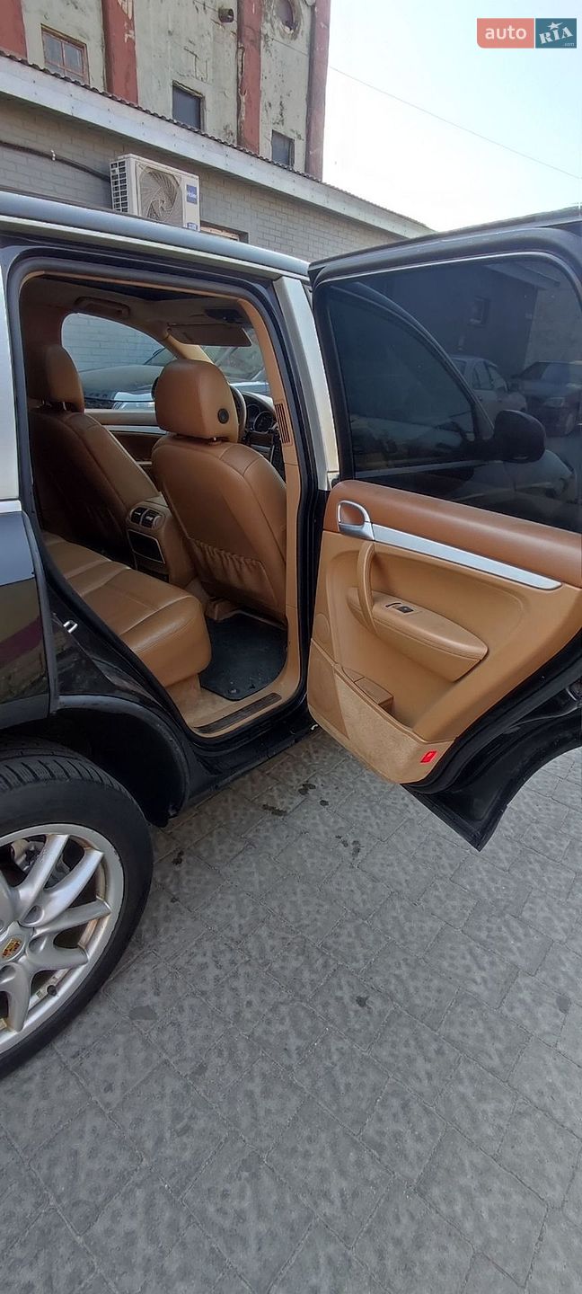 Porsche Cayenne 2005 VIN WP1ZZZ9PZ6LA40278 фото оголошення 16 з 19