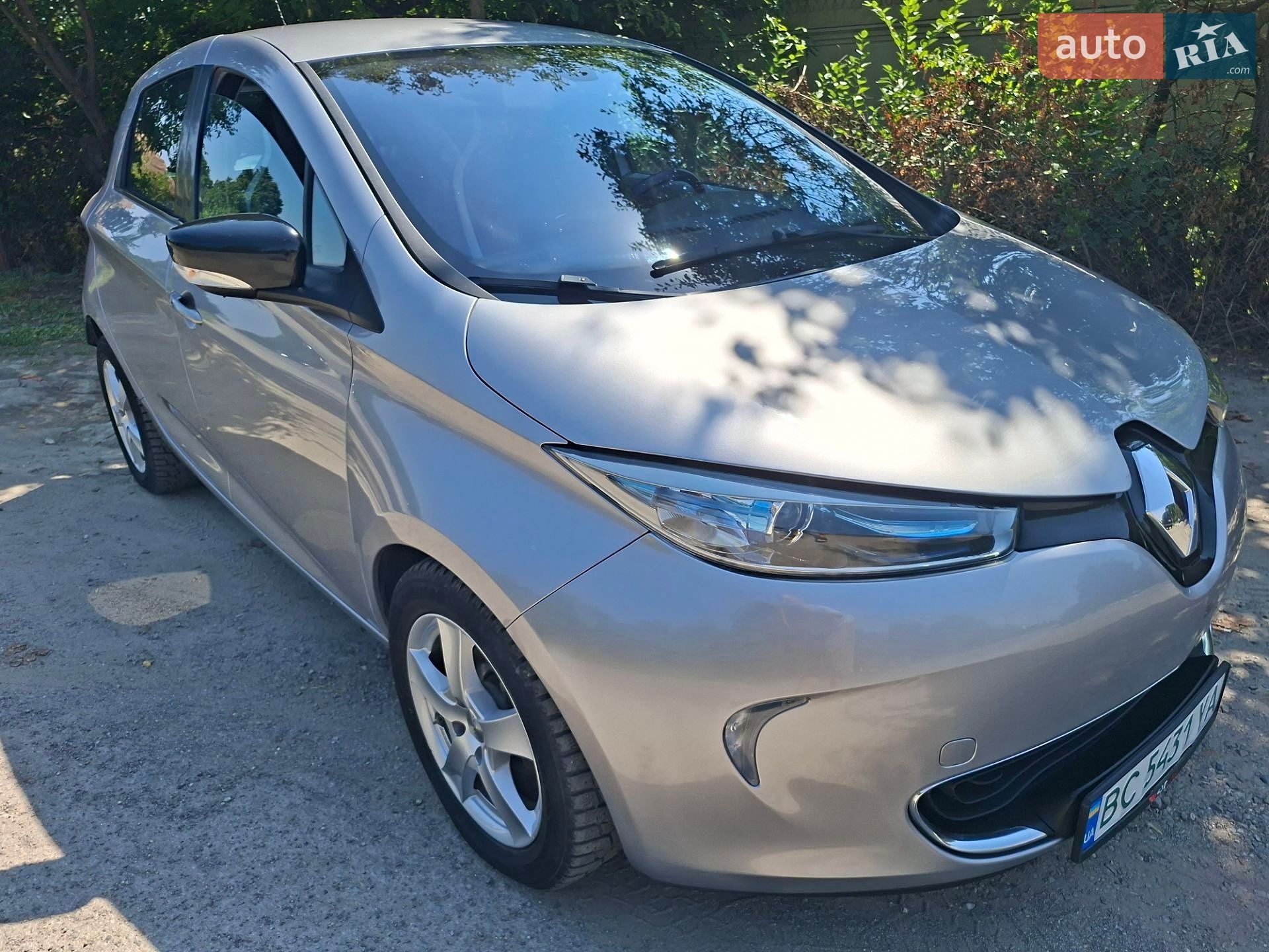 Renault Zoe 2014 VIN VF1AGVYA051937389 фото оголошення 4 з 44